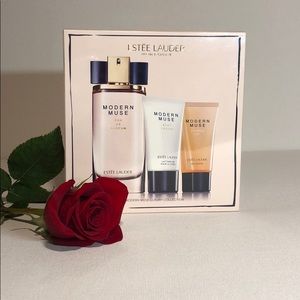 Estée Lauder travel Exclusive. Luxury collection🌹